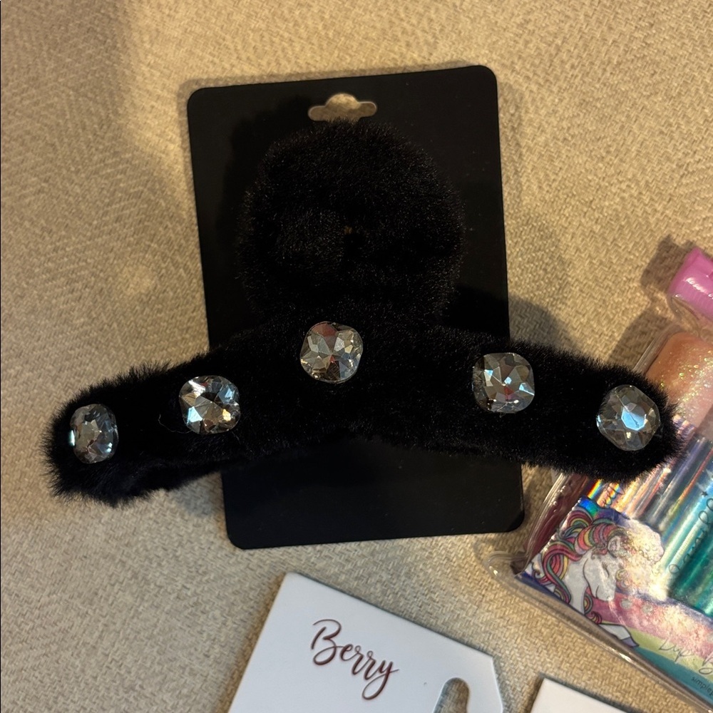 nOir  Black Faux Fur Hair Clip with Gem Accents bundle for your little ones - Picture 5 of 8